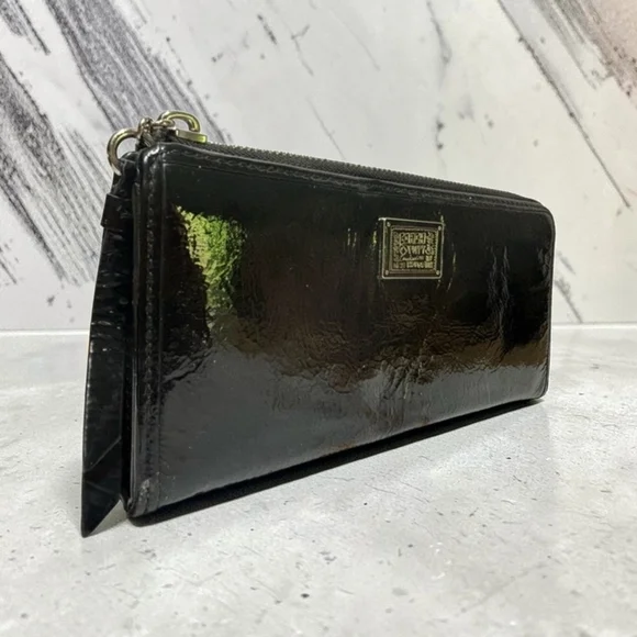 Coach Poppy Black Patent Leather Zip Wallet - Picture 3 of 7